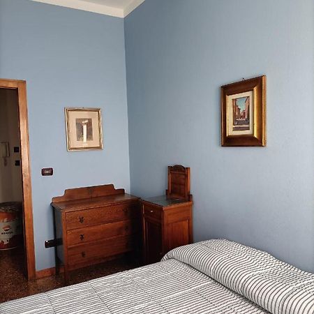 Sun Studio Apartment Bologna Luaran gambar